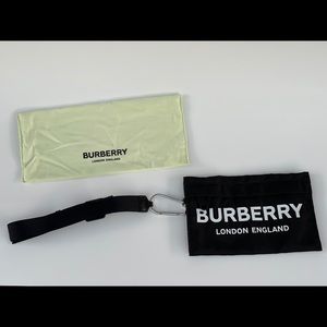 Burberry Ladies Pouch